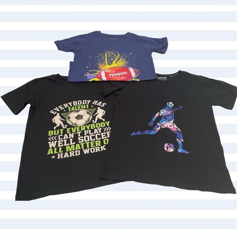 NEW 3T-Shirts1)Girl Soccer Player 2)Football American 3)Everybody Has Soccer.